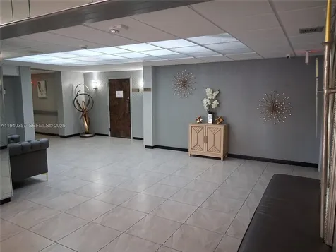 1400 Saint Charles Place Pembroke Pines FL 33026