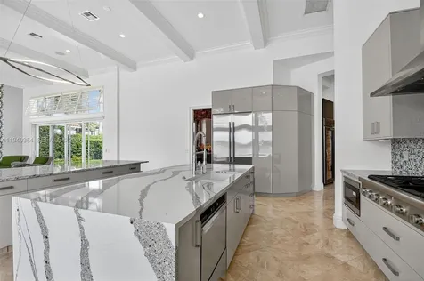 642 Hermitage Circle Palm Beach Gardens FL 33410