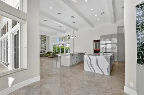 642 Hermitage Circle Palm Beach Gardens FL 33410