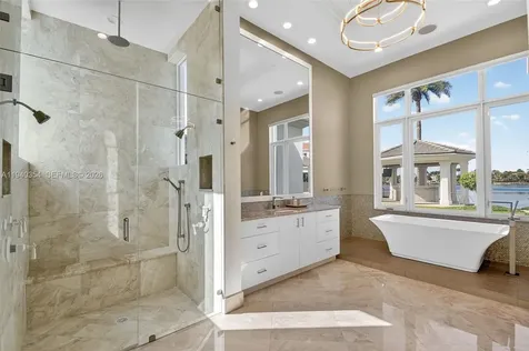 642 Hermitage Circle Palm Beach Gardens FL 33410