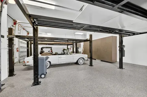 642 Hermitage Circle Palm Beach Gardens FL 33410