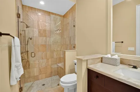 642 Hermitage Circle Palm Beach Gardens FL 33410