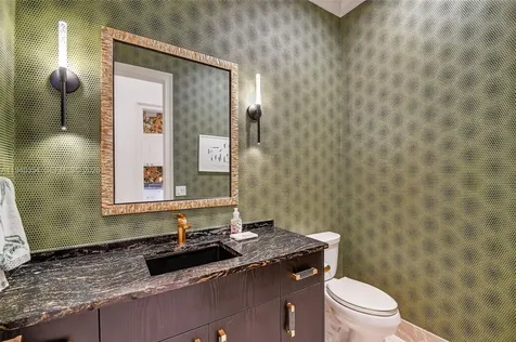 642 Hermitage Circle Palm Beach Gardens FL 33410