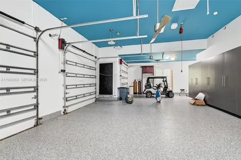 642 Hermitage Circle Palm Beach Gardens FL 33410