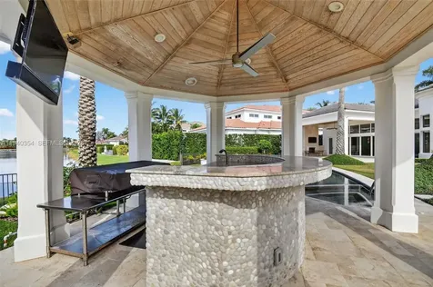 642 Hermitage Circle Palm Beach Gardens FL 33410