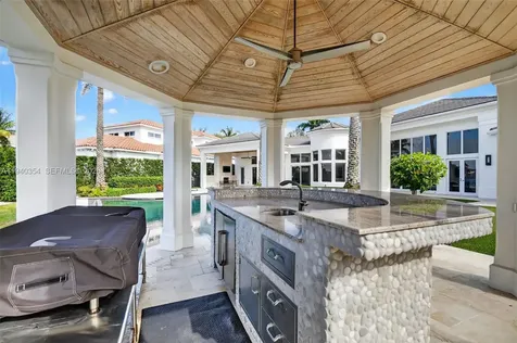 642 Hermitage Circle Palm Beach Gardens FL 33410