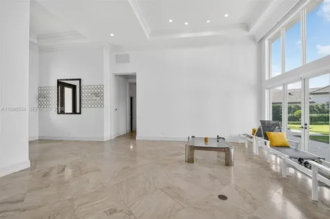 642 Hermitage Circle Palm Beach Gardens FL 33410