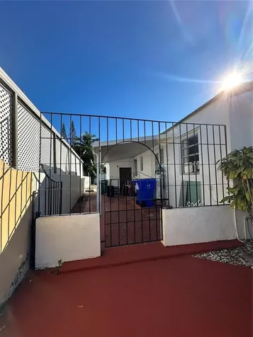431 NW 32nd Court Miami FL 33125