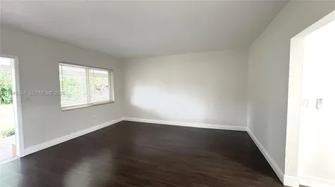 11105 NE 9th Avenue Biscayne Park FL 33161