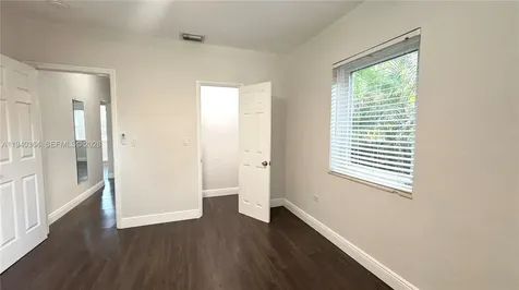 11105 NE 9th Avenue Biscayne Park FL 33161
