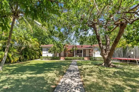 11105 NE 9th Avenue Biscayne Park FL 33161