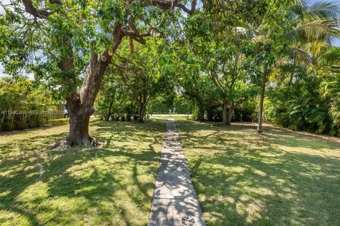 11105 NE 9th Avenue Biscayne Park FL 33161