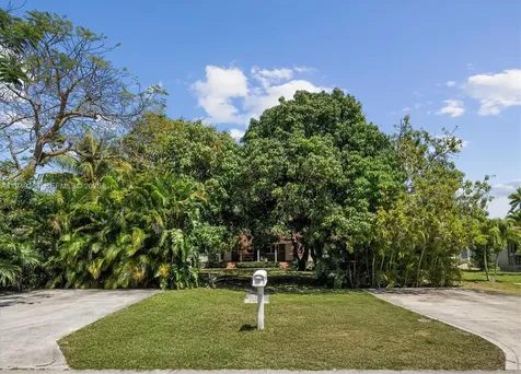 11105 NE 9th Avenue Biscayne Park FL 33161