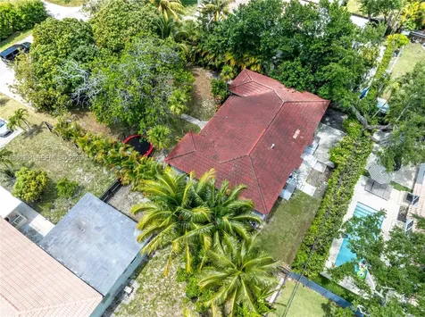 11105 NE 9th Avenue Biscayne Park FL 33161