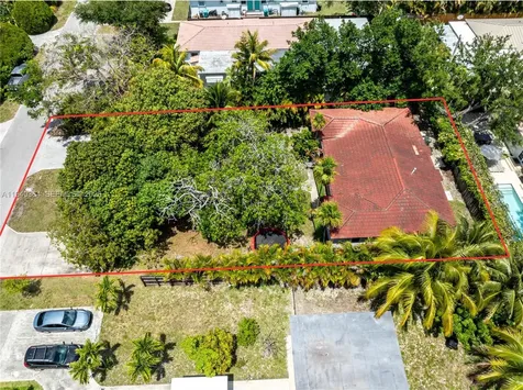 11105 NE 9th Avenue Biscayne Park FL 33161