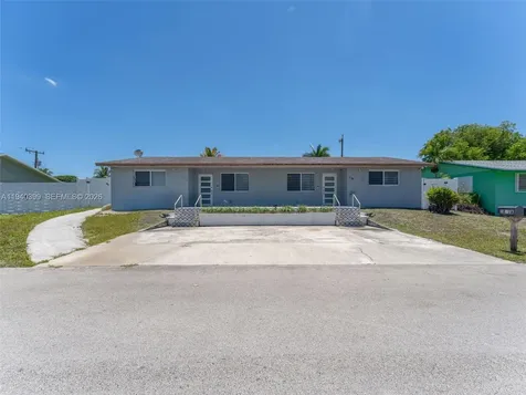 1811 SW 97th Terrace Miramar FL 33025