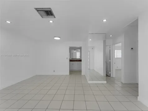 1811 SW 97th Terrace Miramar FL 33025