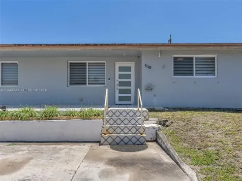 1811 SW 97th Terrace Miramar FL 33025