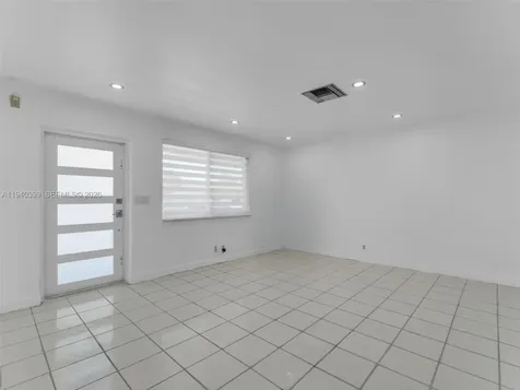 1811 SW 97th Terrace Miramar FL 33025