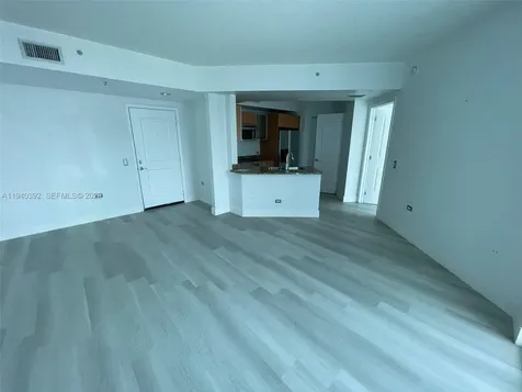 480 NE 30th Street Miami FL 33137