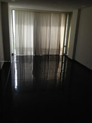 16919 N Bay Road Sunny Isles Beach FL 33160