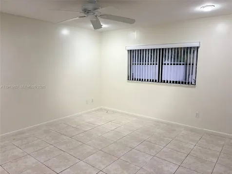 8589 SW 115 Place Miami FL 33173