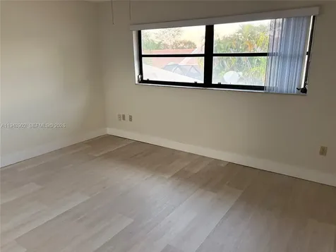 8589 SW 115 Place Miami FL 33173