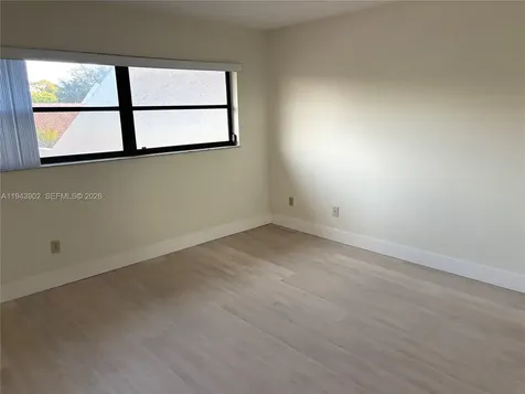 8589 SW 115 Place Miami FL 33173
