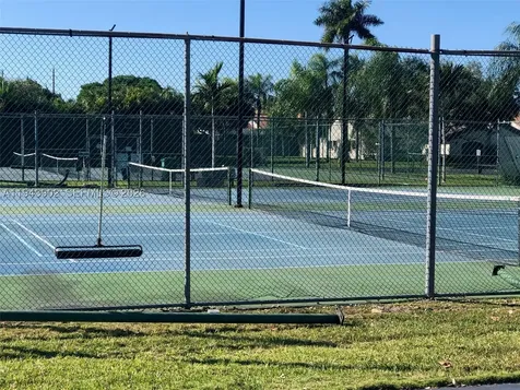 8589 SW 115 Place Miami FL 33173