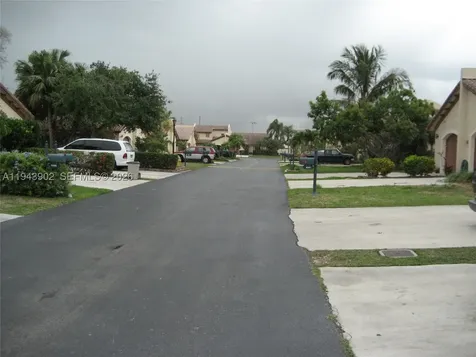 8589 SW 115 Place Miami FL 33173