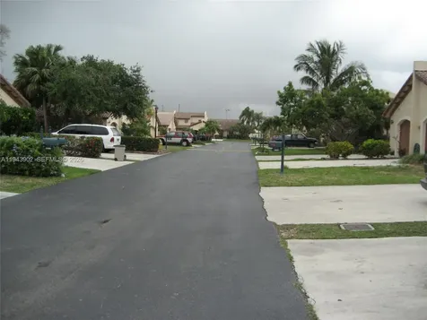 8589 SW 115 Place Miami FL 33173