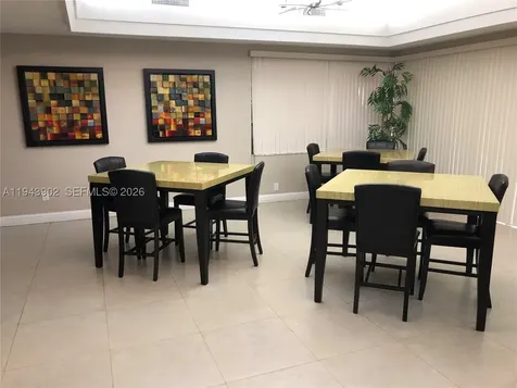 8589 SW 115 Place Miami FL 33173