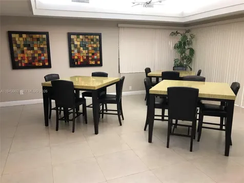8589 SW 115 Place Miami FL 33173