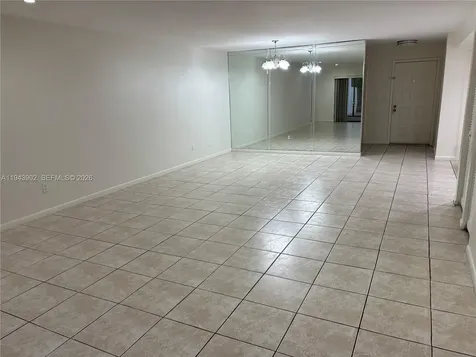8589 SW 115 Place Miami FL 33173