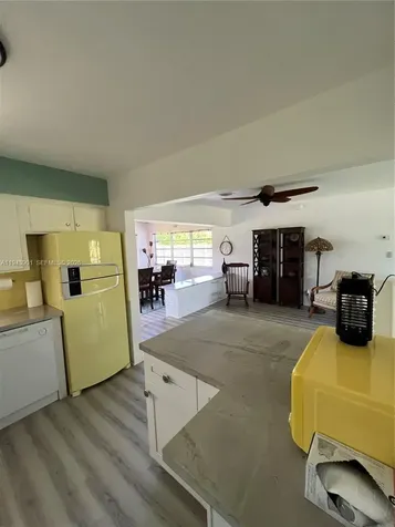 1425 Grant Street Hollywood FL 33020