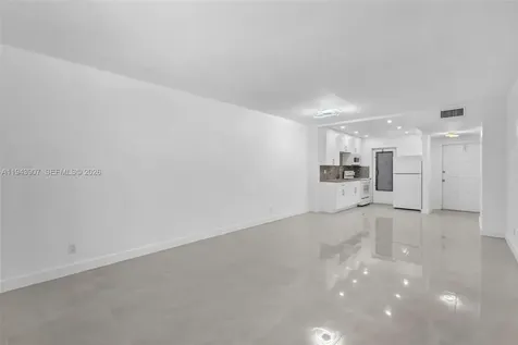 1201 Hillcrest Court Hollywood FL 33021