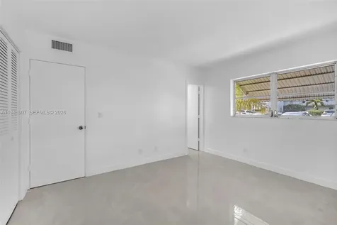 1201 Hillcrest Court Hollywood FL 33021