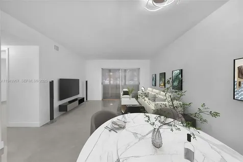 1201 Hillcrest Court Hollywood FL 33021