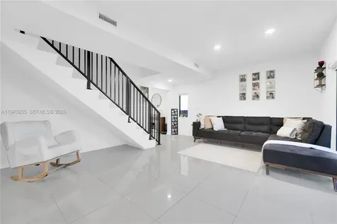 287 NW 13th Place Florida City FL 33034