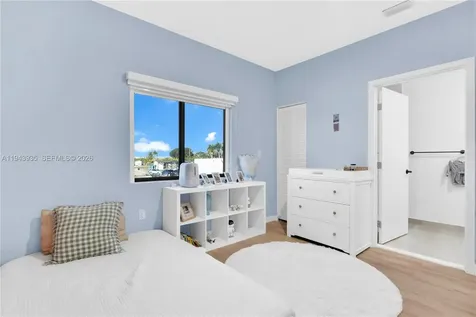 287 NW 13th Place Florida City FL 33034