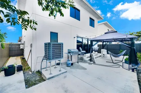 287 NW 13th Place Florida City FL 33034