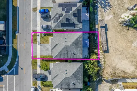 287 NW 13th Place Florida City FL 33034