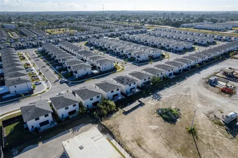 287 NW 13th Place Florida City FL 33034