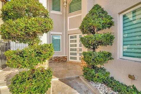 18061 NW 87th Court Hialeah FL 33018