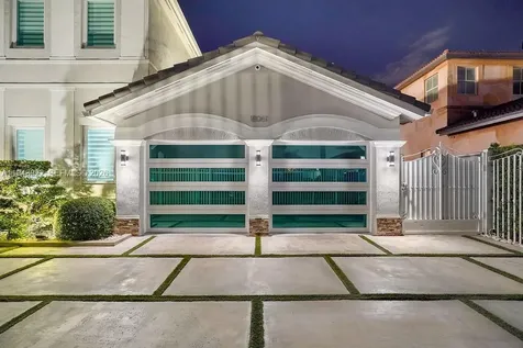 18061 NW 87th Court Hialeah FL 33018