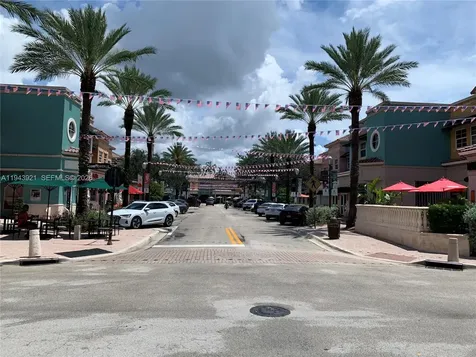 1825 Main Street Weston FL 33326
