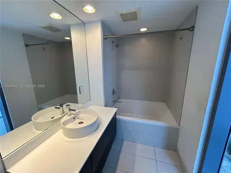 31 SE 6th Street Miami FL 33131