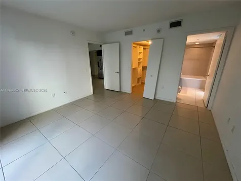 31 SE 6th Street Miami FL 33131