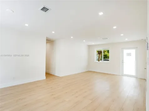 254 SW 4th Street Dania Beach FL 33004