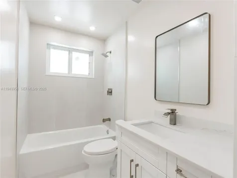 254 SW 4th Street Dania Beach FL 33004